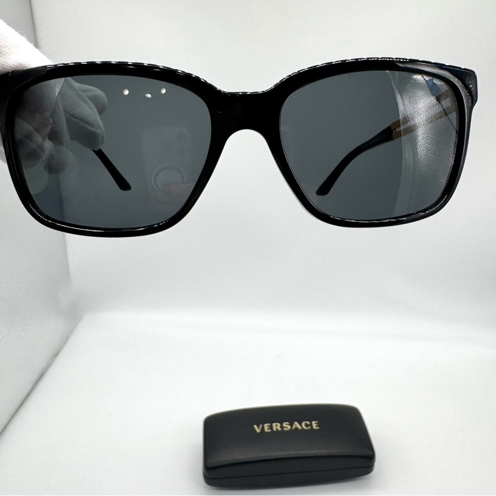 VERSACE Black Gold Accents VE4307
Sunglasses Case Unisex Excellent Condition - Picture 3 of 8